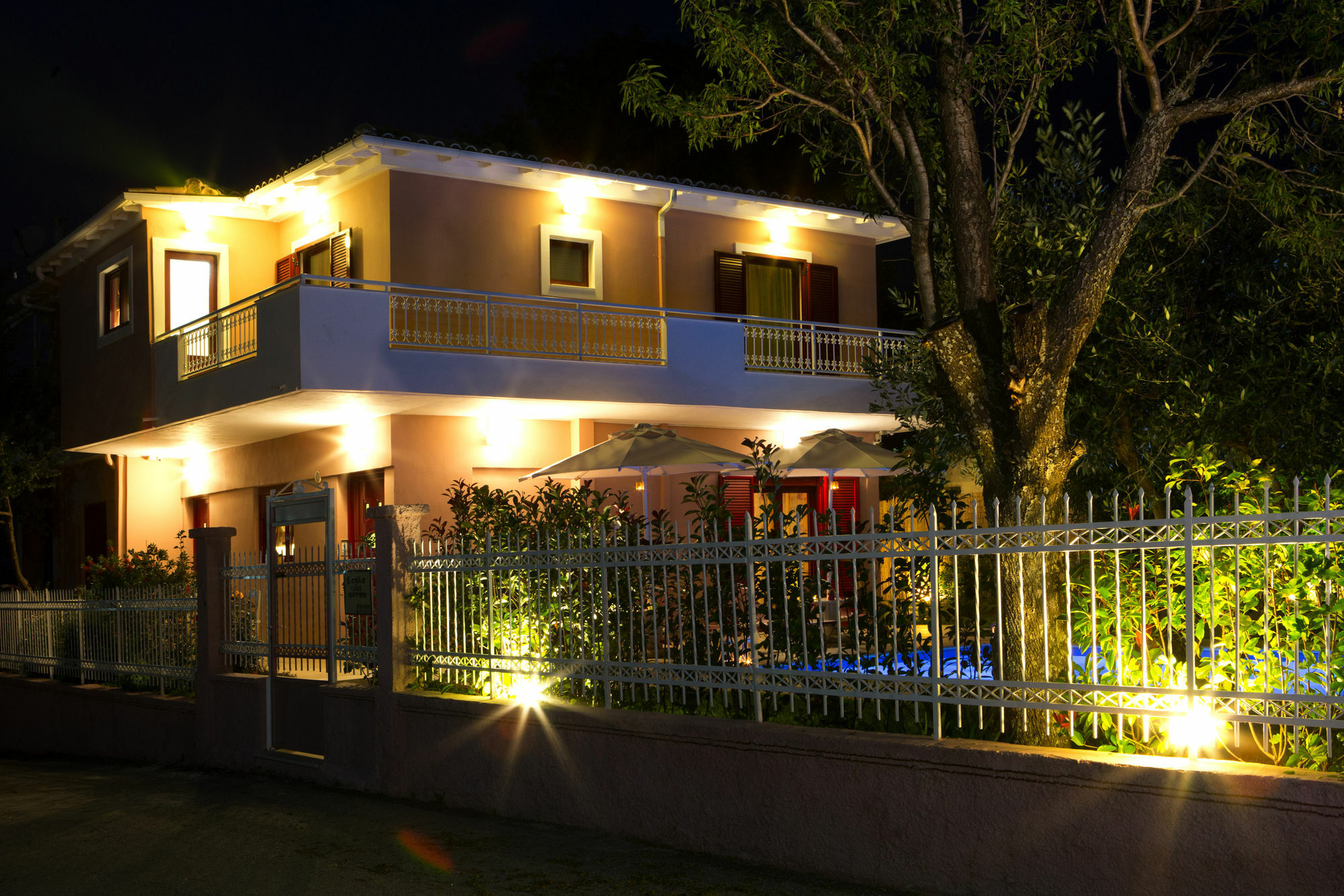 Exanthia Villas Exterior photo